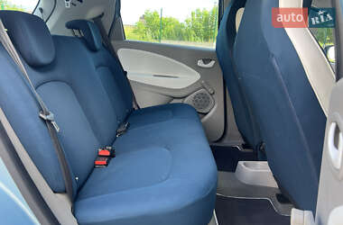 Хэтчбек Renault Zoe 2013 в 
