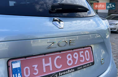 Хэтчбек Renault Zoe 2013 в 