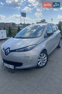 Хэтчбек Renault Zoe 2016 в Львове