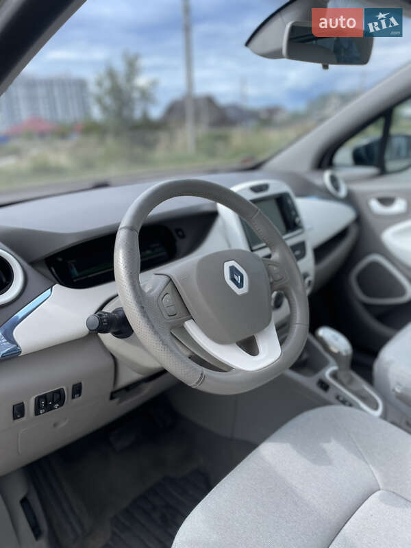 Хэтчбек Renault Zoe 2013 в Ковеле