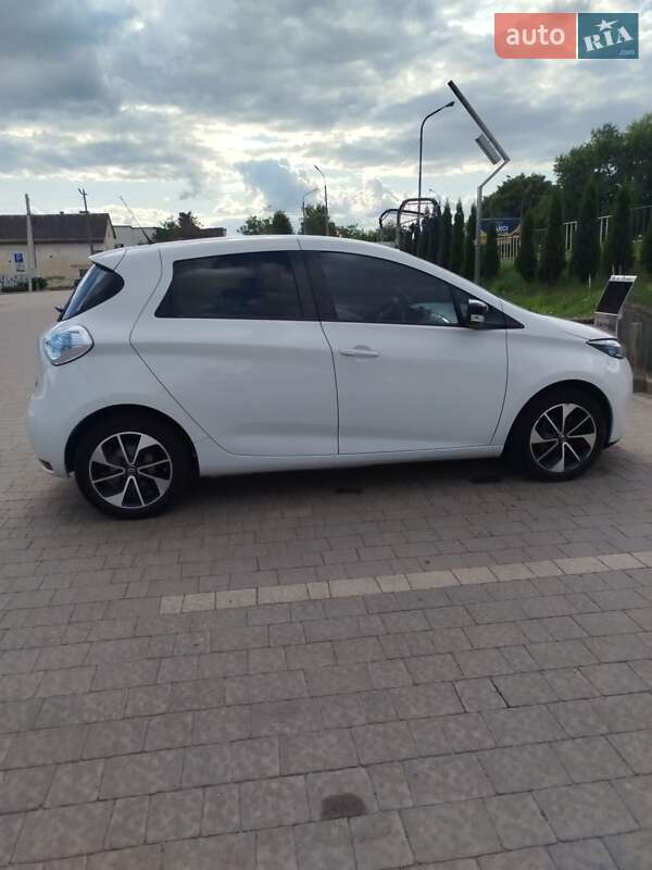 Хетчбек Renault Zoe 2016 в Дрогобичі