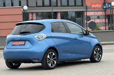 Хэтчбек Renault Zoe 2017 в 