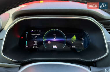 Хэтчбек Renault Zoe 2021 в 