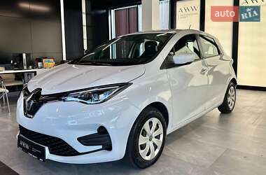 Хэтчбек Renault Zoe 2020 в 