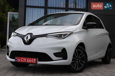 Хэтчбек Renault Zoe 2022 в 