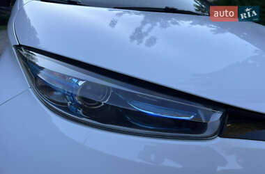 Хэтчбек Renault Zoe 2017 в 