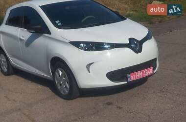 Хэтчбек Renault Zoe 2019 в 
