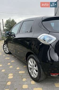 Хэтчбек Renault Zoe 2013 в 