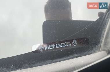 Хэтчбек Renault Zoe 2013 в 