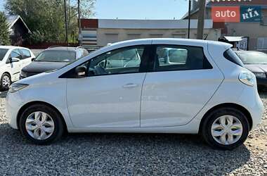 Хэтчбек Renault Zoe 2017 в 