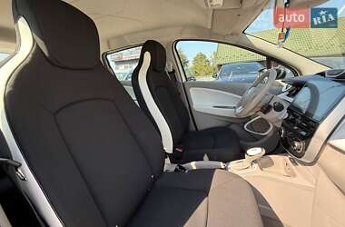 Хэтчбек Renault Zoe 2017 в 