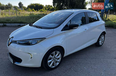 Хэтчбек Renault Zoe 2014 в 