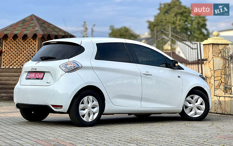 Хэтчбек Renault Zoe 2017 в Самборе фото 27 Хэтчбек Renault Zoe 2017 в Самборе