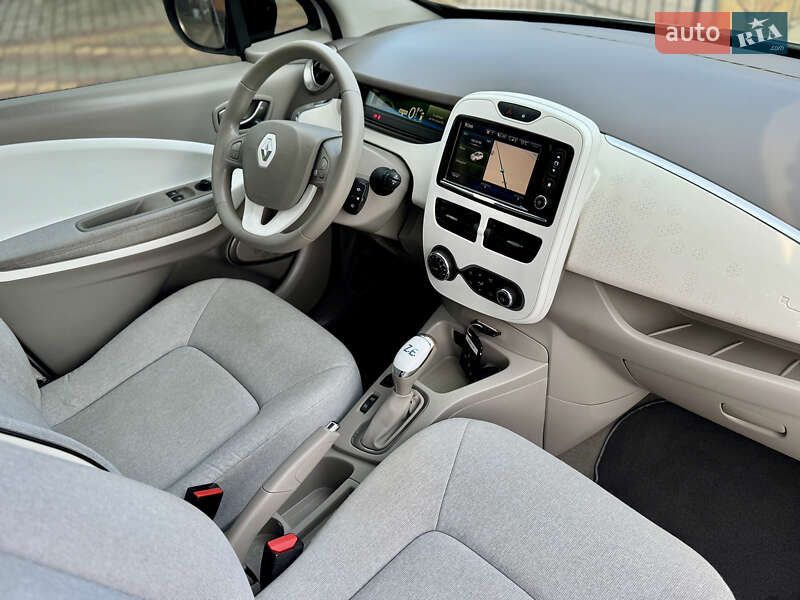 Хэтчбек Renault Zoe 2017 в Самборе фото 37 Хэтчбек Renault Zoe 2017 в Самборе