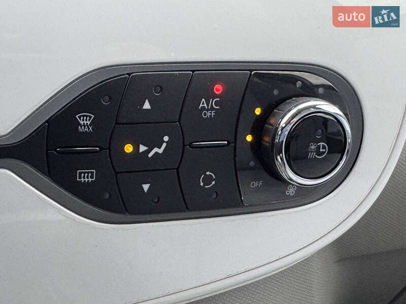 Хэтчбек Renault Zoe 2017 в Самборе фото 67 Хэтчбек Renault Zoe 2017 в Самборе