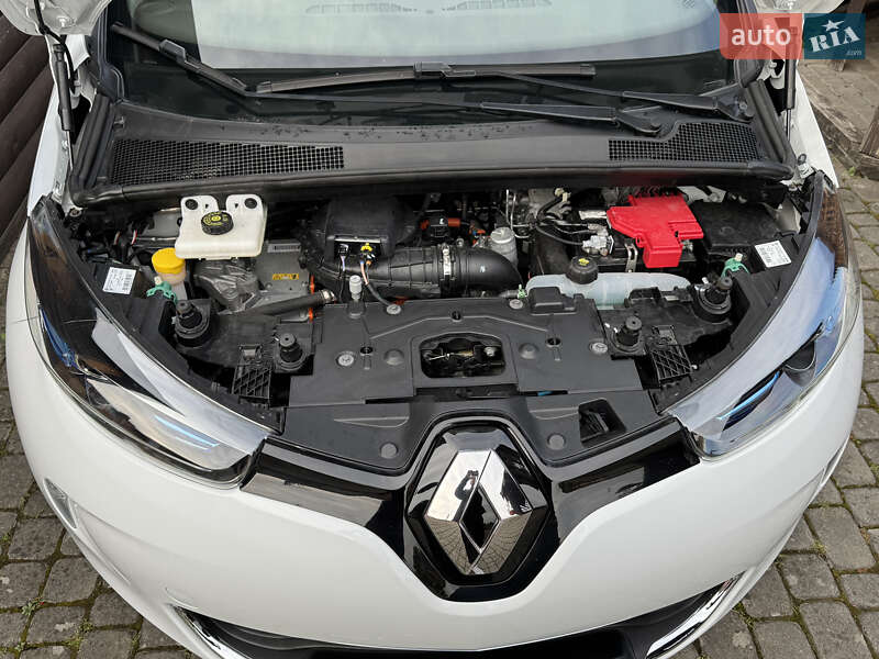 Хэтчбек Renault Zoe 2017 в Самборе фото 88 Хэтчбек Renault Zoe 2017 в Самборе