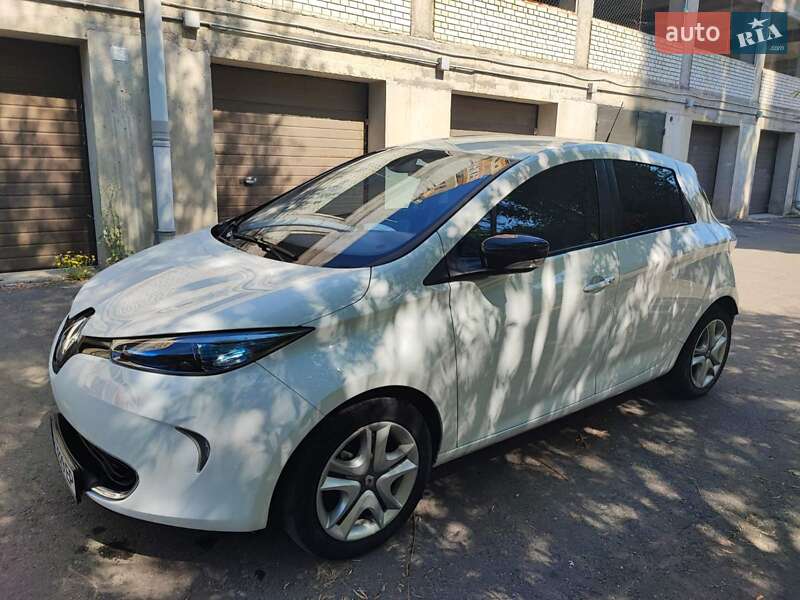 Хэтчбек Renault Zoe 2015 в Хмельницком