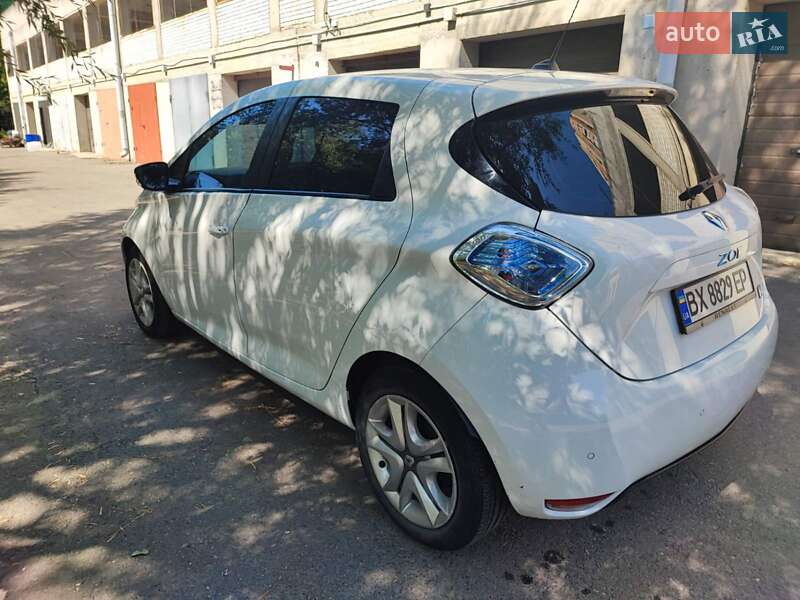 Хэтчбек Renault Zoe 2015 в Хмельницком