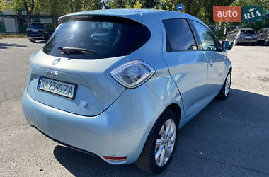 Хэтчбек Renault Zoe 2013 в 