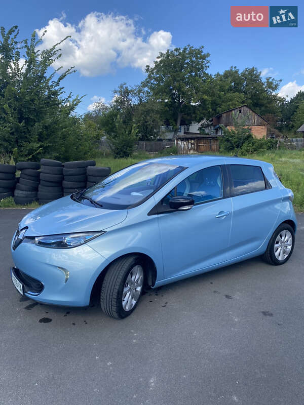 Хэтчбек Renault Zoe 2013 в Малине