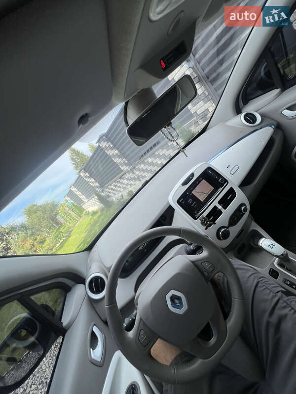 Хетчбек Renault Zoe 2013 в Коломиї