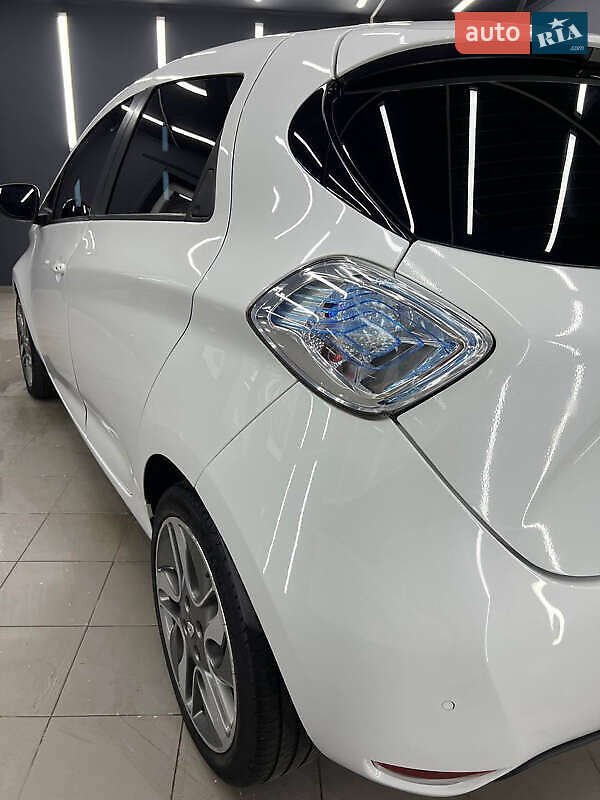 Хетчбек Renault Zoe 2013 в Коломиї