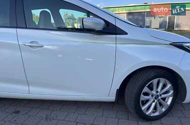 Хэтчбек Renault Zoe 2021 в 