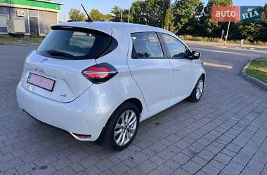 Хэтчбек Renault Zoe 2021 в 