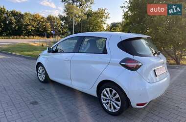 Хэтчбек Renault Zoe 2021 в 