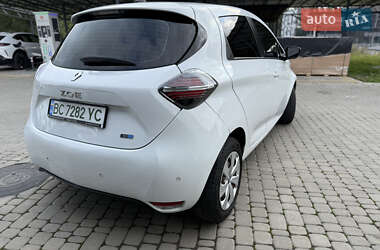 Хэтчбек Renault Zoe 2020 в 