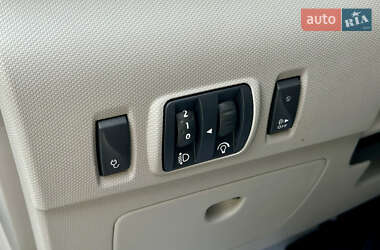 Хэтчбек Renault Zoe 2014 в 