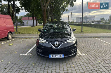 Хэтчбек Renault Zoe 2020 в 