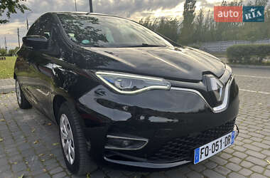 Хэтчбек Renault Zoe 2020 в 