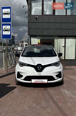 Хэтчбек Renault Zoe 2020 в 