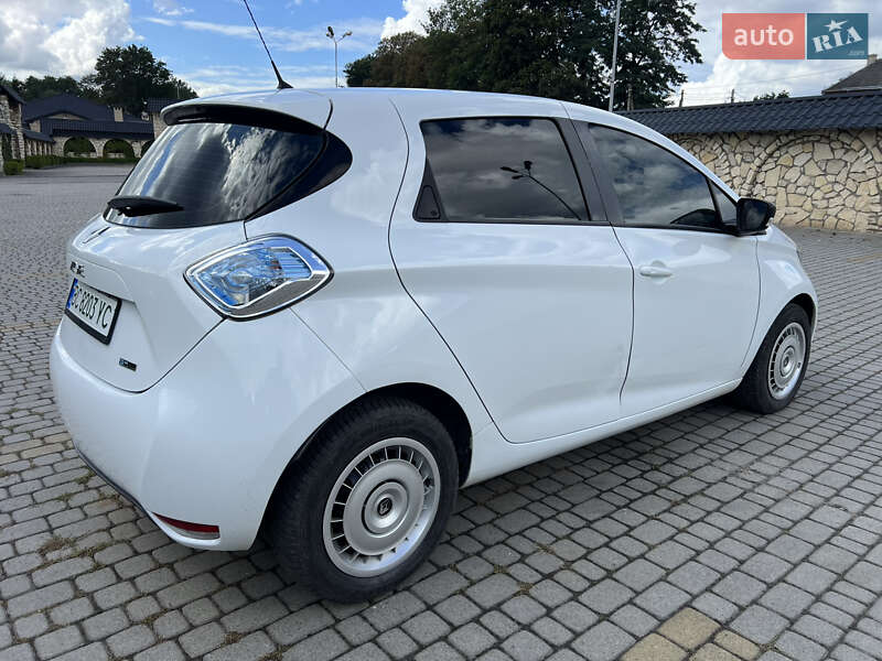 Хэтчбек Renault Zoe 2017 в Львове
