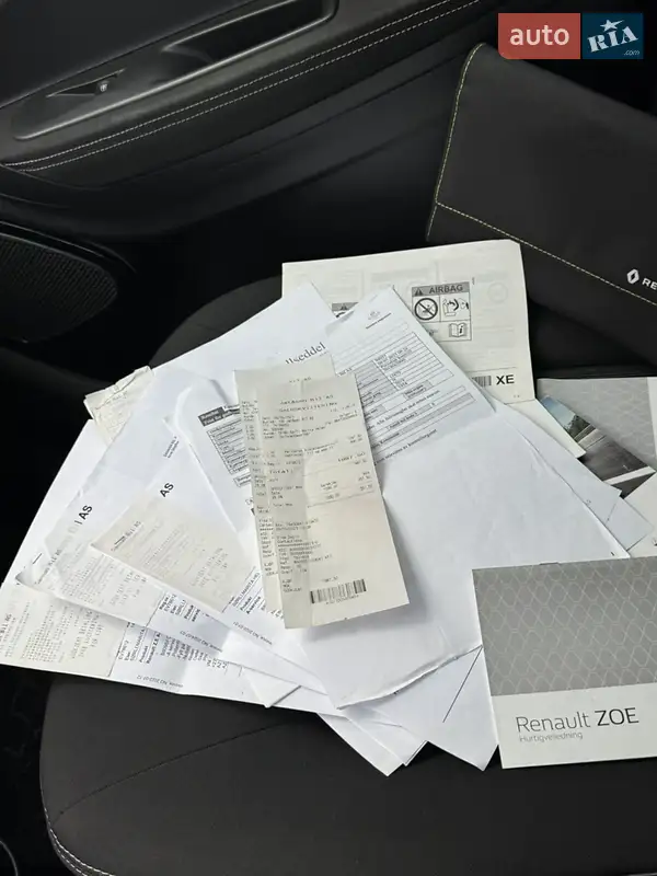 Хэтчбек Renault Zoe 2019 в Луцке документ 3 фото Хэтчбек Renault Zoe 2019 в Луцке документ