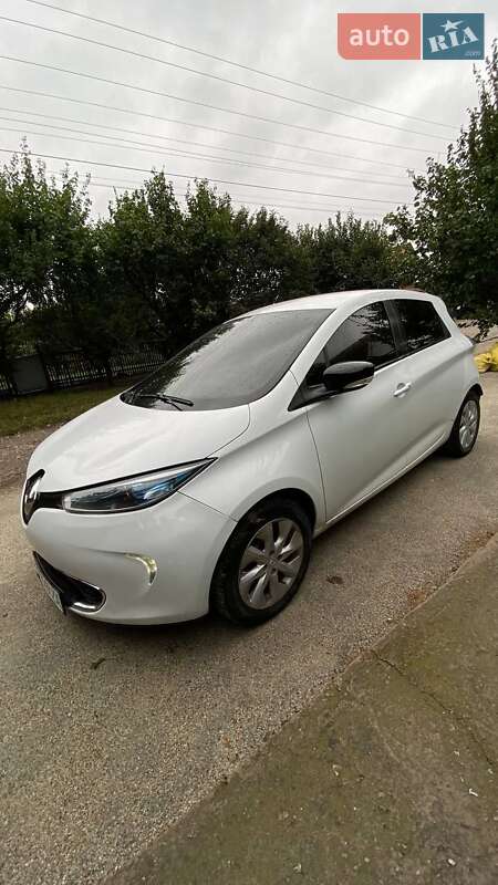 Хетчбек Renault Zoe 2018 в 