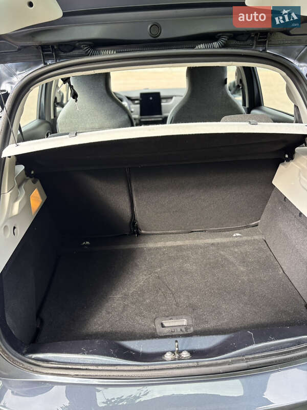 Хэтчбек Renault Zoe 2020 в Житомире