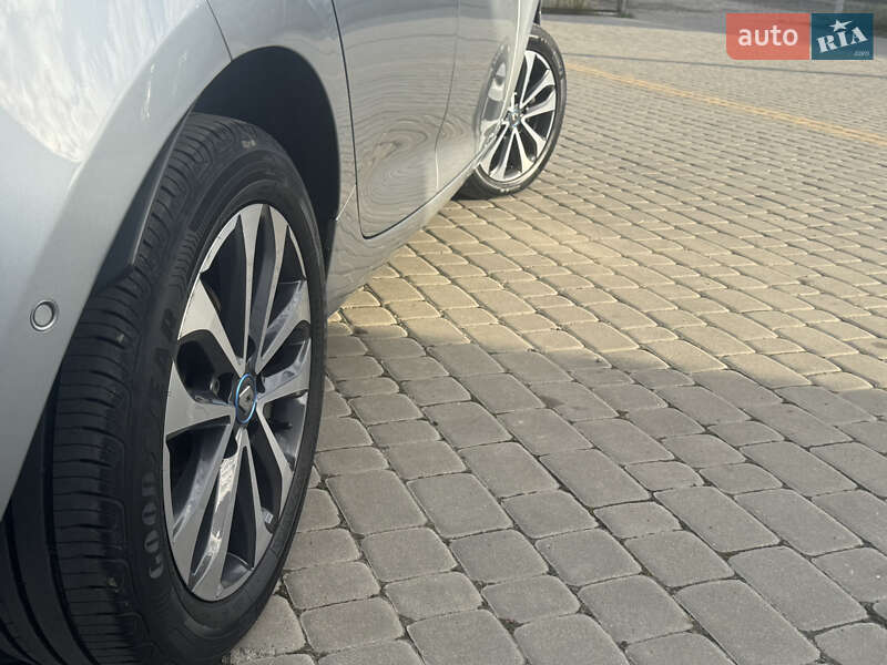 Хэтчбек Renault Zoe 2020 в Коломые