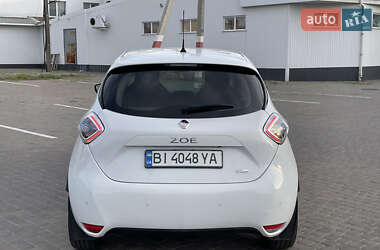 Хэтчбек Renault Zoe 2019 в 