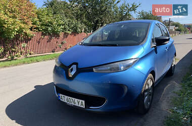 Хэтчбек Renault Zoe 2017 в 