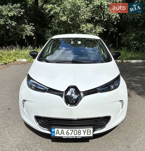 Хэтчбек Renault Zoe 2016 в Киеве фото 2 Хэтчбек Renault Zoe 2016 в Киеве