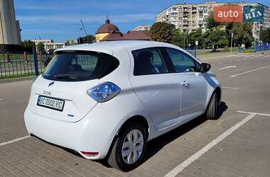 Хэтчбек Renault Zoe 2016 в 