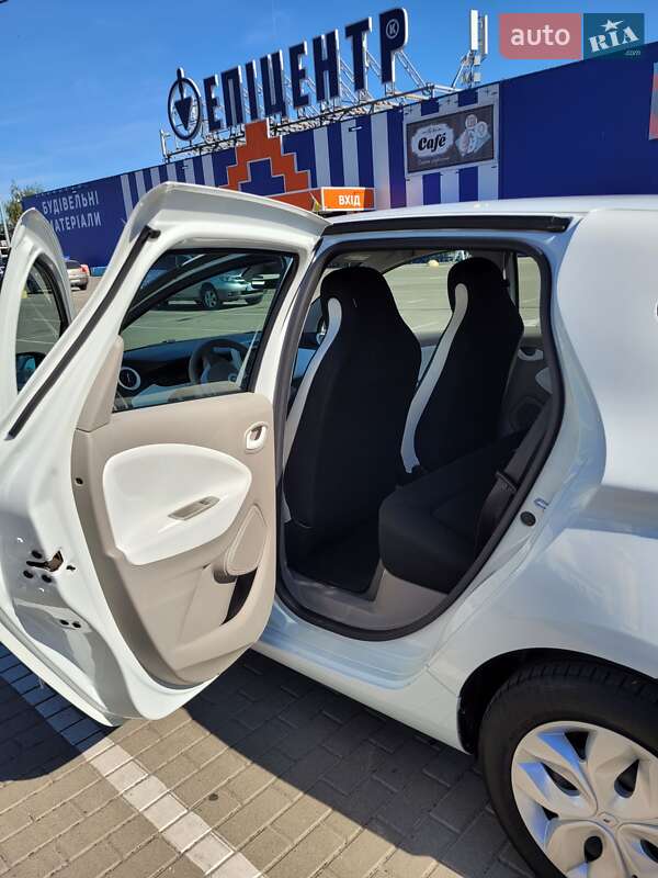 Хэтчбек Renault Zoe 2016 в Шептицькому
