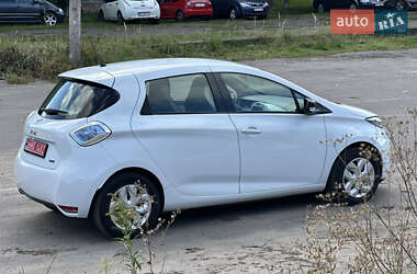Хэтчбек Renault Zoe 2018 в 