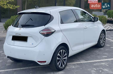 Хэтчбек Renault Zoe 2020 в 