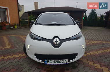 Хэтчбек Renault Zoe 2015 в 