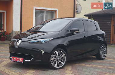 Хэтчбек Renault Zoe 2016 в 