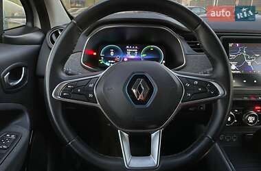 Хэтчбек Renault Zoe 2020 в 