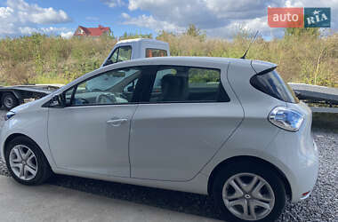 Хэтчбек Renault Zoe 2017 в 